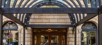 East 116 I Corporate 1Bd Suite in Rochester I Gym