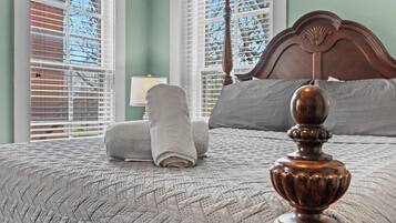 2 slaapkamers, een strijkplank/strijkijzer, wifi, beddengoed