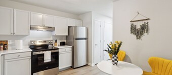 CB 3504-103 Fayetteville Oasis I Modern, Comfy