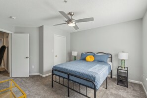 2 bedrooms, desk, iron/ironing board, travel cot