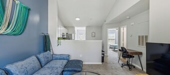 Chick Retreat With Fayetteville Charm (cb)