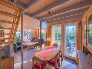 House | Dining