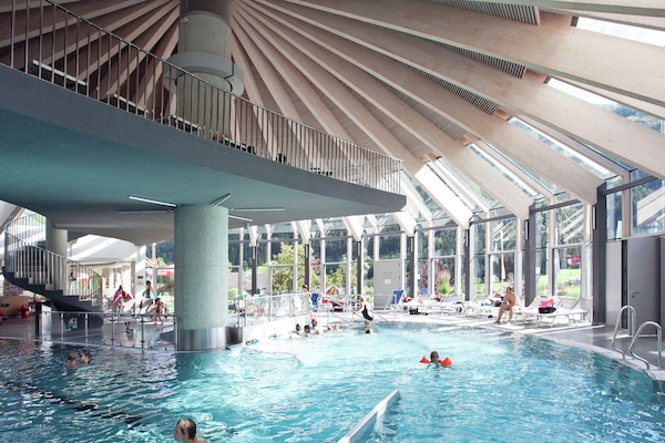 Chalet | Pool | Outdoor pool