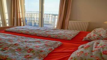 3 bedrooms, individually furnished, bed sheets