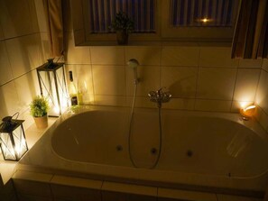 Apartment | Bathroom | Towels