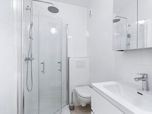 Apartment | Bathroom