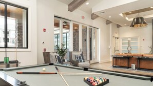 Unclassified image, 2 of 24, button - Overlook 3001 I Modern Apartments in Knoxville (Knoxville)