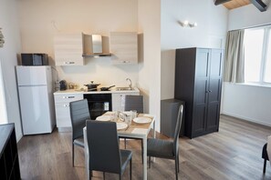 Dining - CityGem with a refined design in Vigonovo (Fontanafredda)