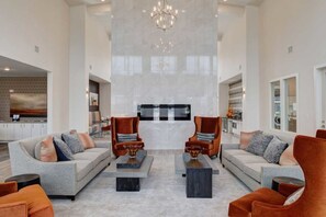 Interior - Beautiful 1Bd Apt I Properties by Preston (Houston)