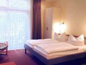 Apartment | 1 bedroom, individually furnished, bed sheets - Elegant Eingerichtete Ferienwohnung (Mirow)