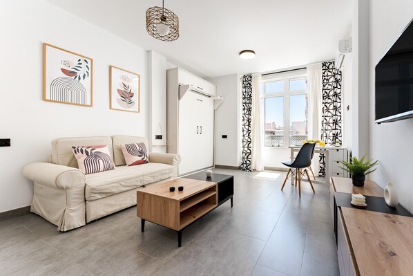 Living room - Faro's Torremolinos City Studio (Torremolinos)