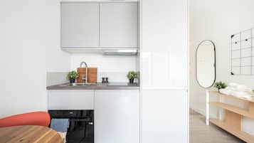 Studio, 1 giường đôi, không hút thuốc | Bếp riêng | Ấm điện, lò nướng bánh mì