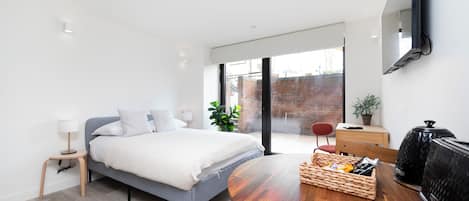 Studio, 1 Tempat Tidur Double, Bebas Asap Rokok | Tirai kedap cahaya, setrika/meja setrika, dan Wi-Fi gratis
