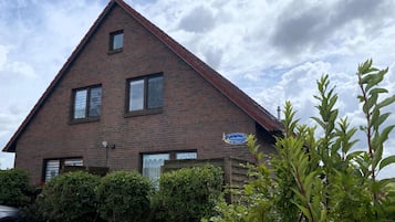 ์ํํธ | ์ธ๊ด