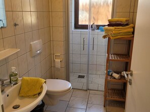 Apartment | Bathroom - Apartment in Nebmersiel mit Terrasse (Dornum)