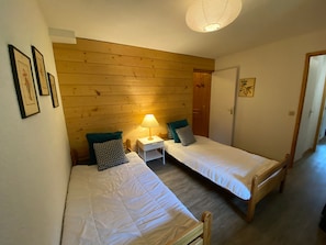 3 bedrooms