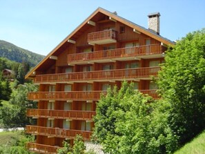 Exterior - Meribel Center: 4-Bedroom Duplex, 8 Pers, Close to Slopes (Méribel)