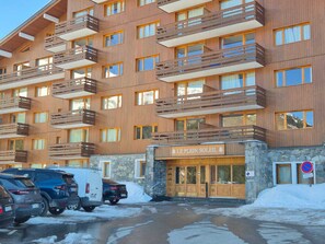 Exterior - Renovated apt, ski-in/ski-out with bright balcony (Méribel)