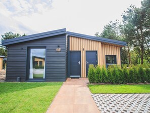 Exterior - Modern Holiday Home With Infrared Sauna (Slagharen)