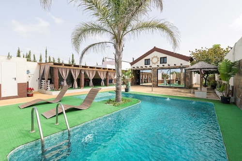 Casa Amelie - Villa With Private Pool. Free Wifi