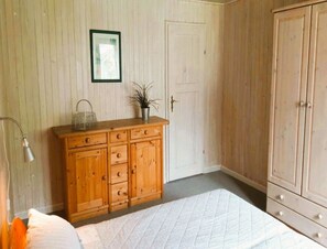 Hus | 2 sovrum och unika möbler