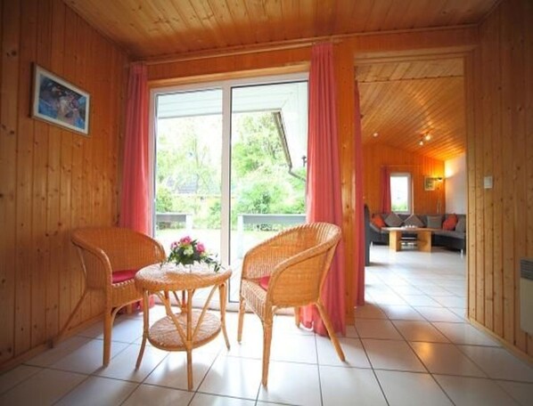 Balcony - Ferienhaus im Ferienpark Mirow (Mirow)