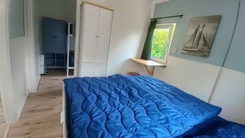 House | 2 bedrooms, individually furnished, bed sheets