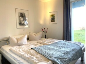 2 bedrooms, individually furnished, bed sheets