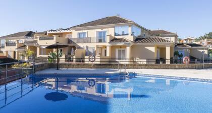 Spikes - Apartment In Sotogrande. Free Wifi