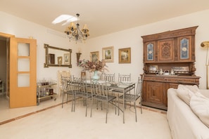 Apartment | Exterior - Spikes - Apartment In Sotogrande. Free Wifi (San Roque)