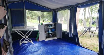 Cosy Tent Lodge With Garden