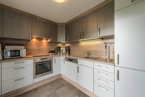 獨棟房屋 | 私人廚房 | 電熱水壺、烤麵包機、兒童餐椅