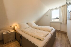 House | 4 bedrooms, individually furnished