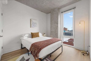 4 Schlafzimmer, Bügeleisen/Bügelbrett, Reisekinderbett, WLAN