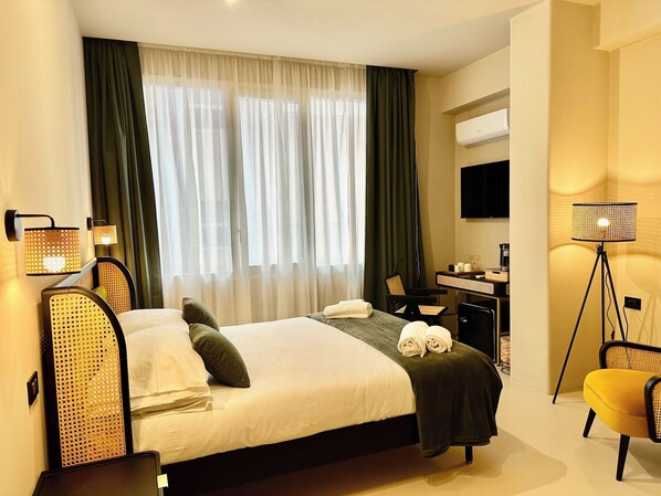 1 chambre, fer et planche à repasser, Wi-Fi, draps fournis