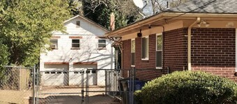 Full Kitchen, Wi-Fi, TV, Washer & Dryer