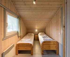 House | 4 bedrooms, individually furnished - Perfektes Ferienhaus fur Familien (Mirow)