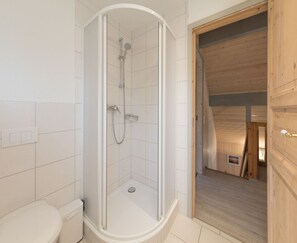 House | Bathroom - Perfektes Ferienhaus fur Familien (Mirow)