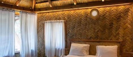 1 Schlafzimmer, Schreibtisch