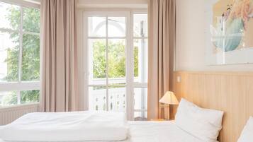 1 bedroom, individually furnished, bed sheets