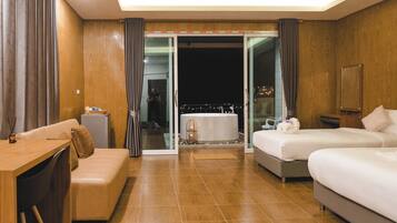 Classic Triple Room, Balcony, Mountain View | Free WiFi