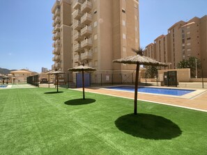 Pool - Modern apartment with sea views in Playa Paraíso (Playa Paraiso)