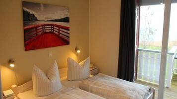 Apartemen | 3 kamar tidur dan dilengkapi dengan perabotan berbeda-beda