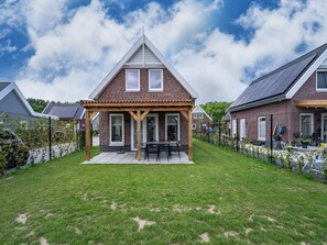 House | Exterior