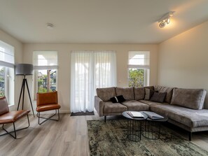 House | Living room
