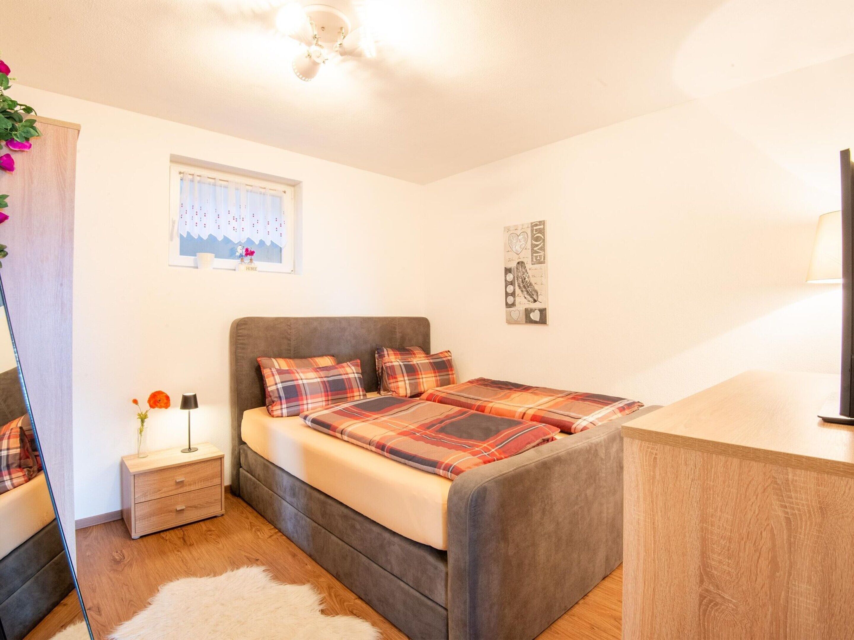 Apartment | 1 bedroom, individually furnished, bed sheets