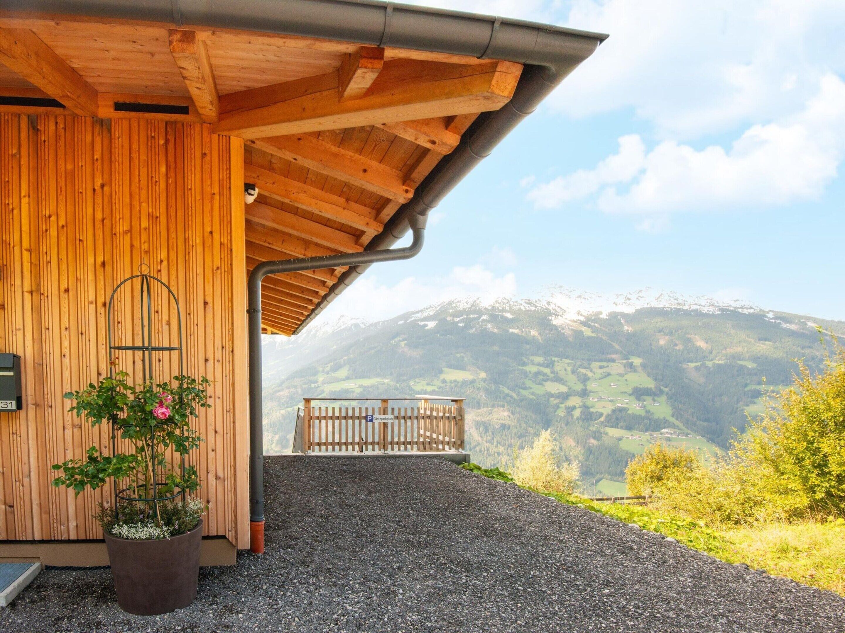 Apartment | Exterior