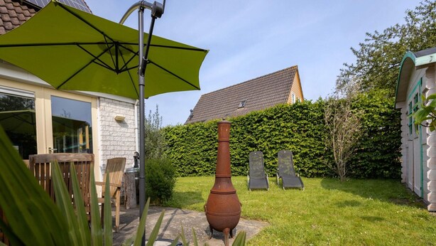 House | Exterior - Nice Holiday Home Near Beach (Wemeldinge)