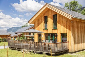 Chalet | Exterior