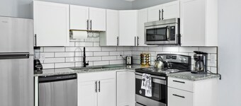 Relaxing & Modern 2 Bdrm UNC/Duke Vacation Home